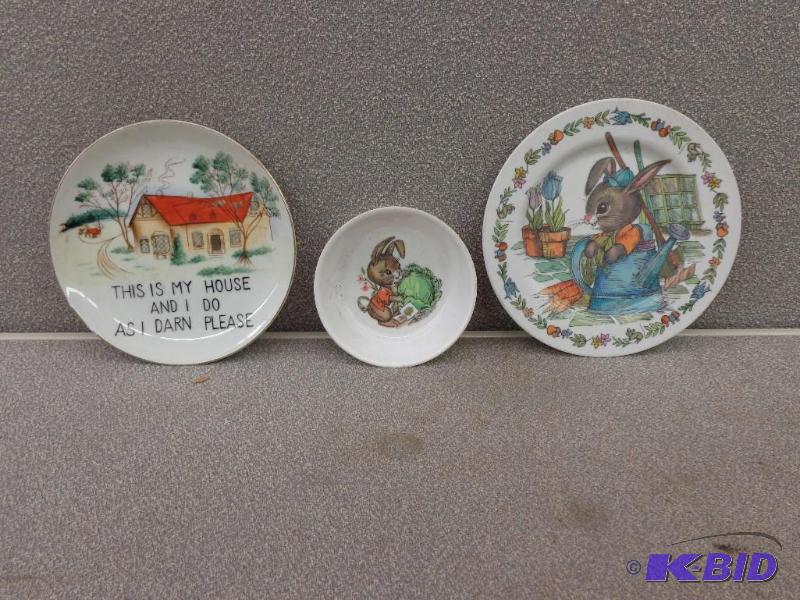 lot 101 image: Couple of Peter Rabbit Plates and a Hand Pain...