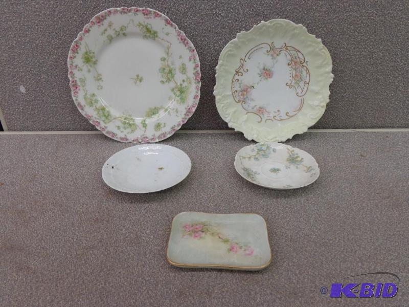 lot 136 image: French Plates and Saucer M & CL France&nb...