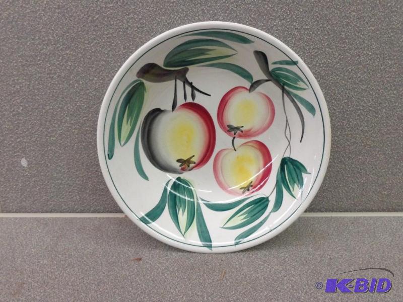 lot 139 image: Serving Mixing Bowl Looks to be hand Painted...