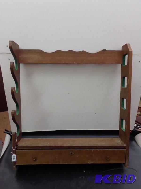 lot 174 image: 4 Slot Wall Hanging Gun Rack Fits Rifles and ...