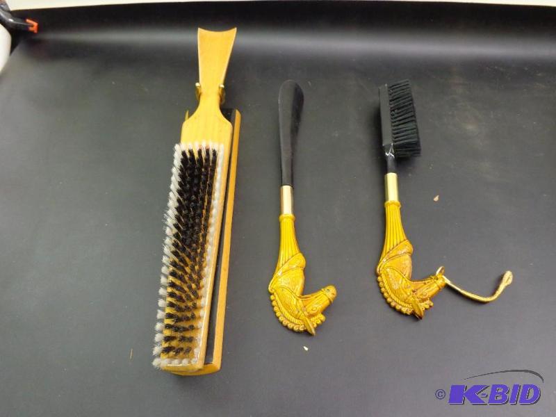 lot 190 image: Polishing Brushes and Shoe Horns Swank Polish...