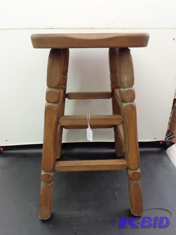 lot 197 image: Wooden Bar Stool 13" x 13" Top Seat...