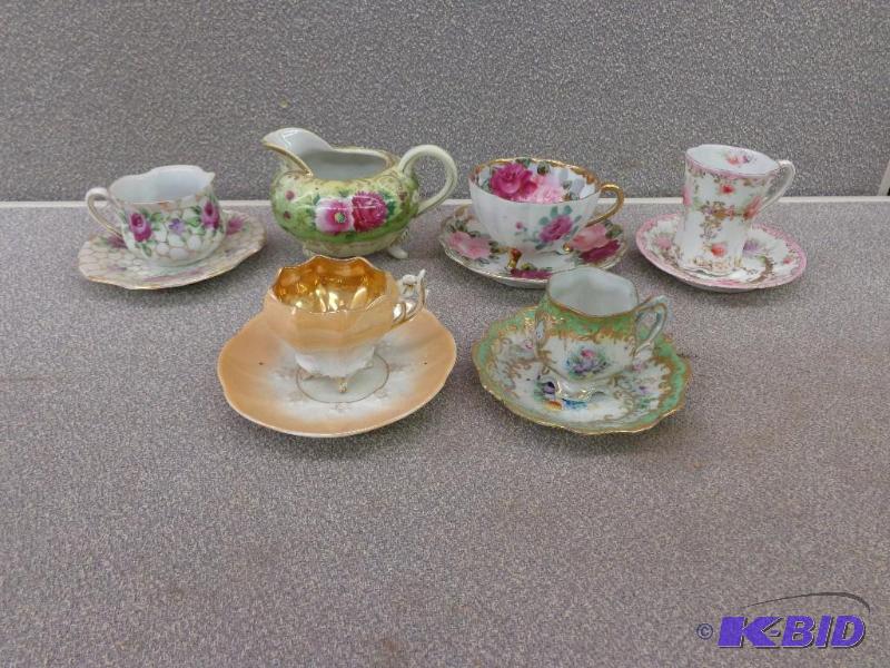 lot 59 image: Unmarked Tea Cups & Saucers 5 Cups wSauc...