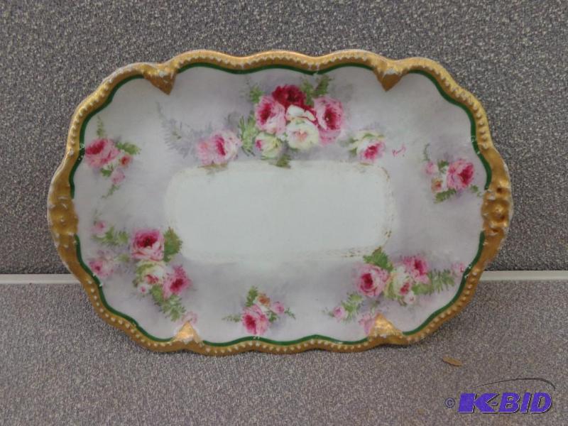 lot 93 image: Small Serving Tray 10 18" Long x 6 78&...
