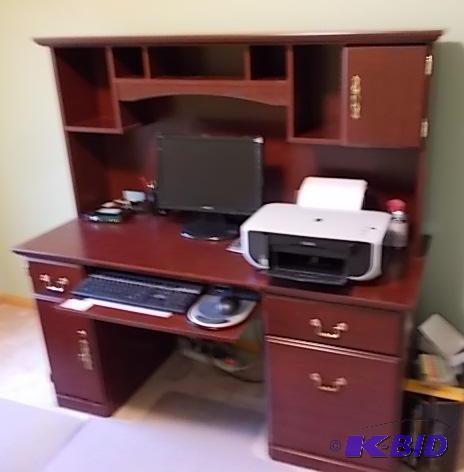Hutch Top Desk Only - No Contents BUYER IS RE...