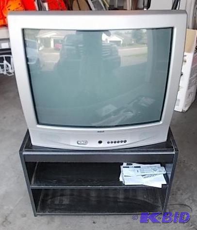 RCA 27 in TV With Remote &amp Black TV Stand...
