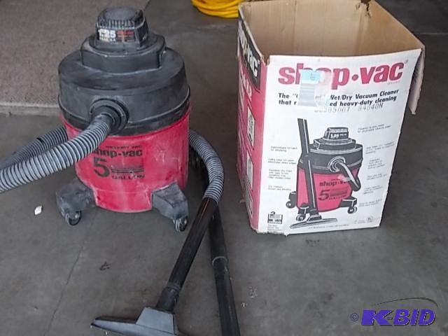 5-Gallon Shop Vac&nbsp...