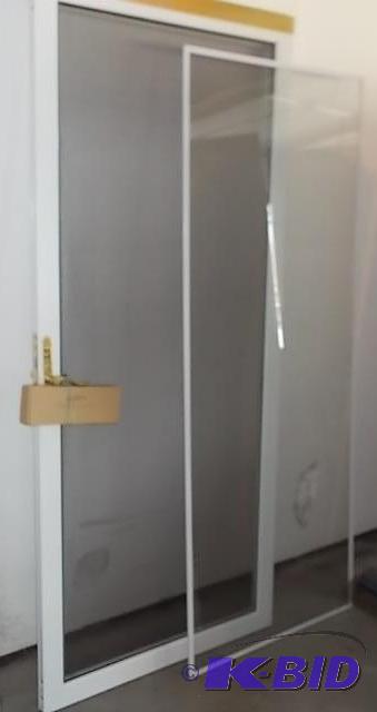 Anderson Brand Storm Door With Glass &amp Sc...