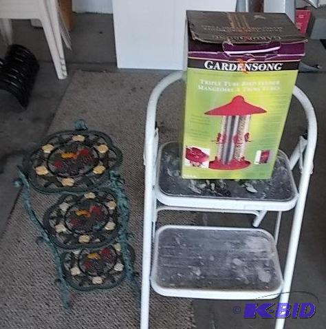 Folding Step Stool, 3-Tier Decorative Iron St...