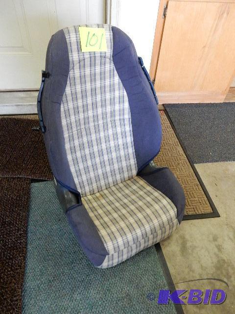 COSCO Car booster seat