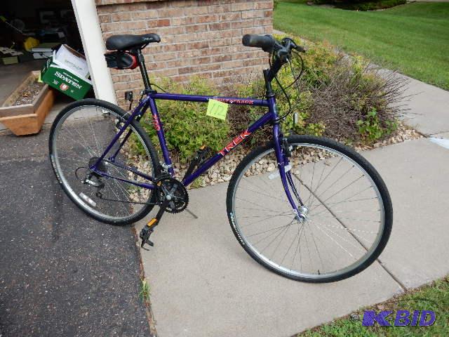 Trek 700 Mens Bike