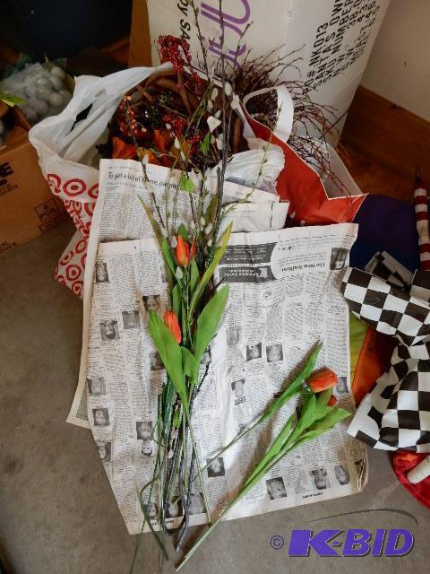 BACHMANS Christmas Tree and other decorative items