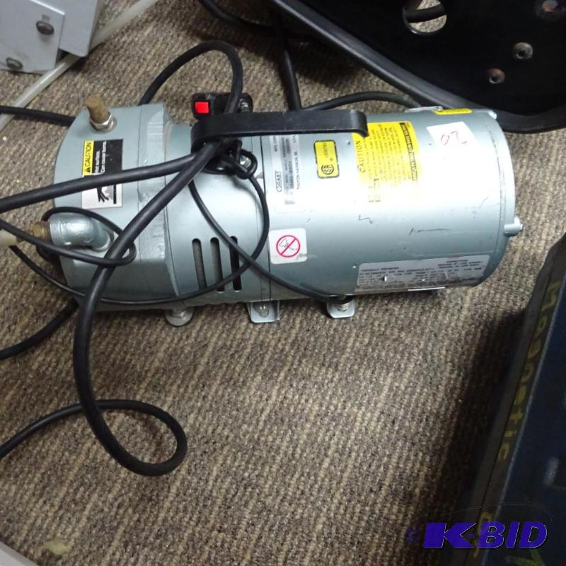 Gast Vacuum pump. D523-V546Q-Q582DX...