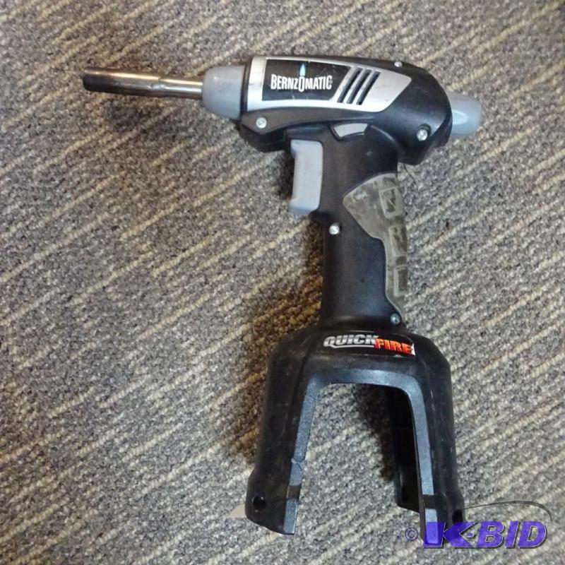 Bernzo matic quick fire propane torch. No tan...