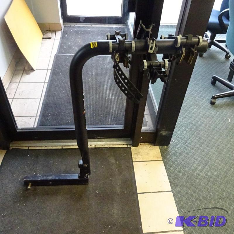 Receiver hitch bike rack. Holds 3 bikes...