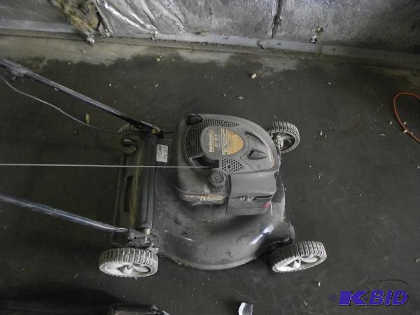 21&quot MTD 6.5 HP Lawn Mower   Comes with e...