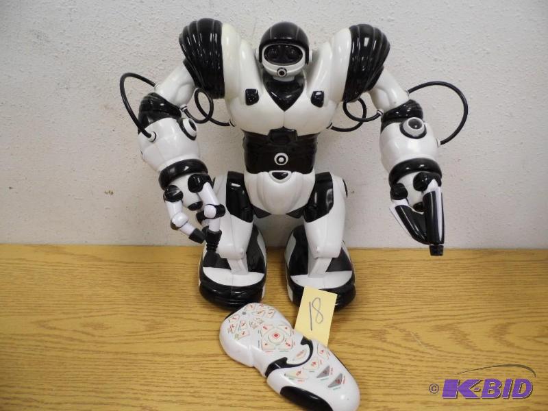 Robot with Remote