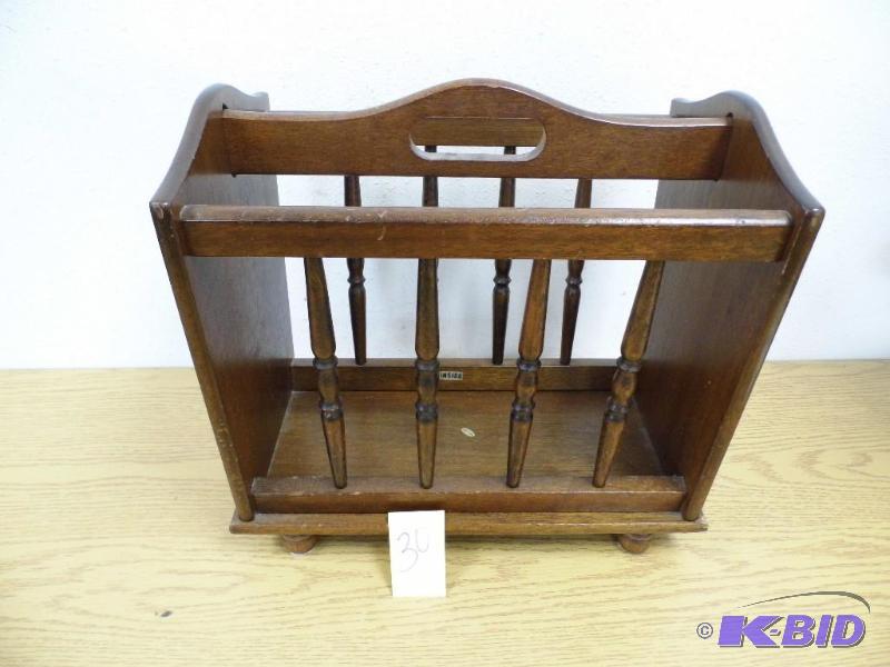 Magazine Stand