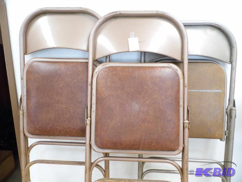 3 Folding Chairs and Folding Lawn Chair