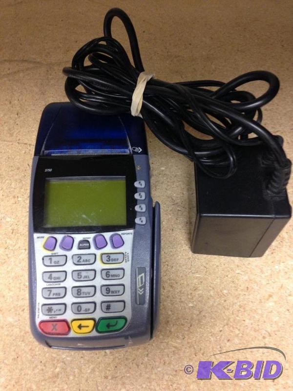 lot 45 image: VeriFone OMNI 3750 3MEG Credit Card Reader Th...