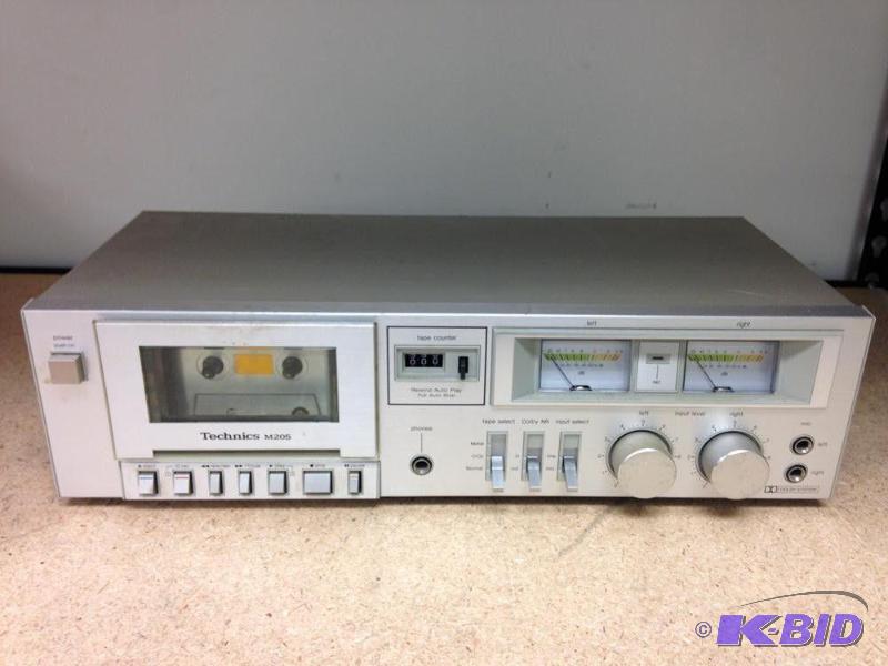 lot 52 image: Vintage Technics Single Stereo Cassette Deck ...