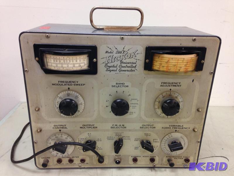 lot 67 image: Hickok Universal Crystal Controlled Signal Ge...