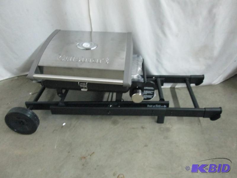 lot 2 image: Cuisinart 15,000 Btu Rollaway Portable Gas Grill