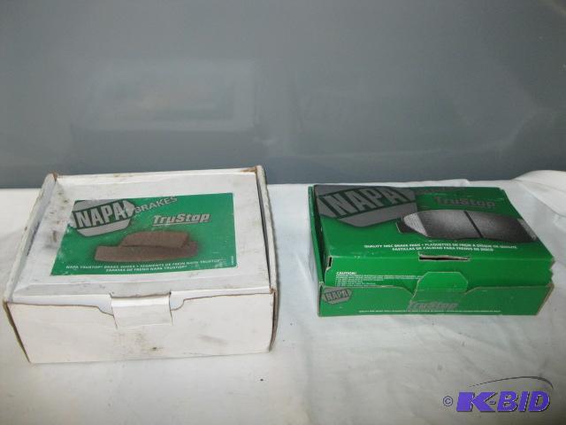 lot 23 image: Front Disc brakes