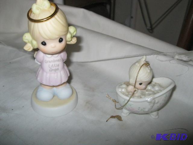 lot 62 image: Precious Moments