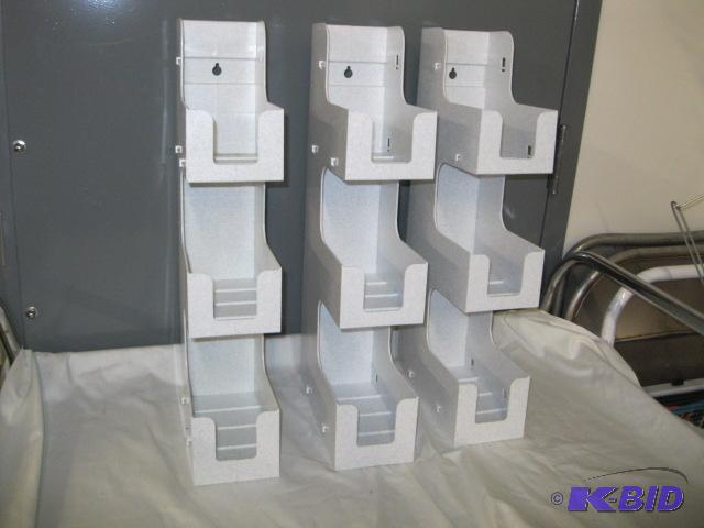 lot 81 image: Display Cases