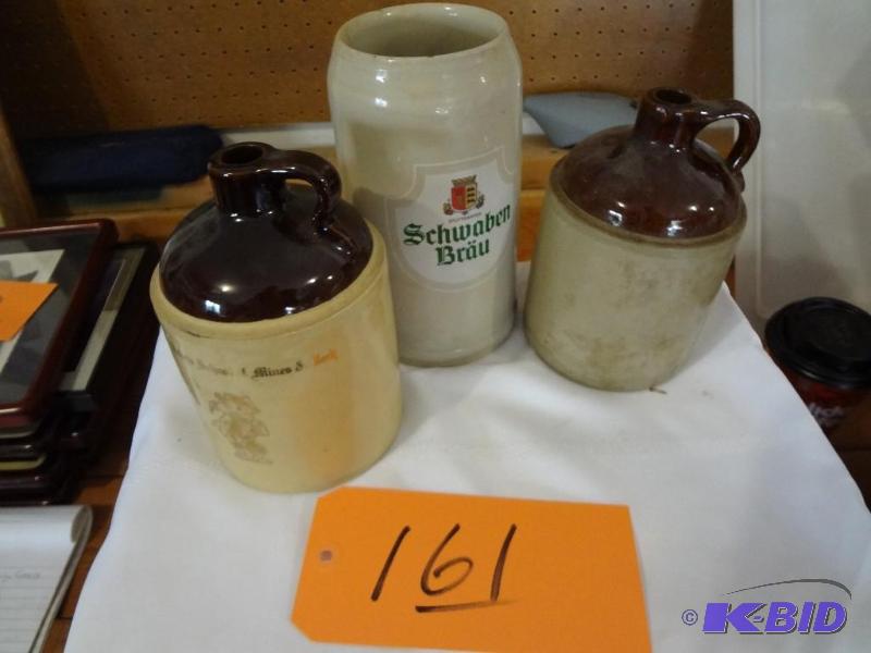 lot 161 image: Porcelain Jugs and Mug...