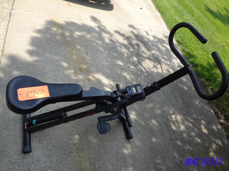lot 190 image: Keys AeroMotion...