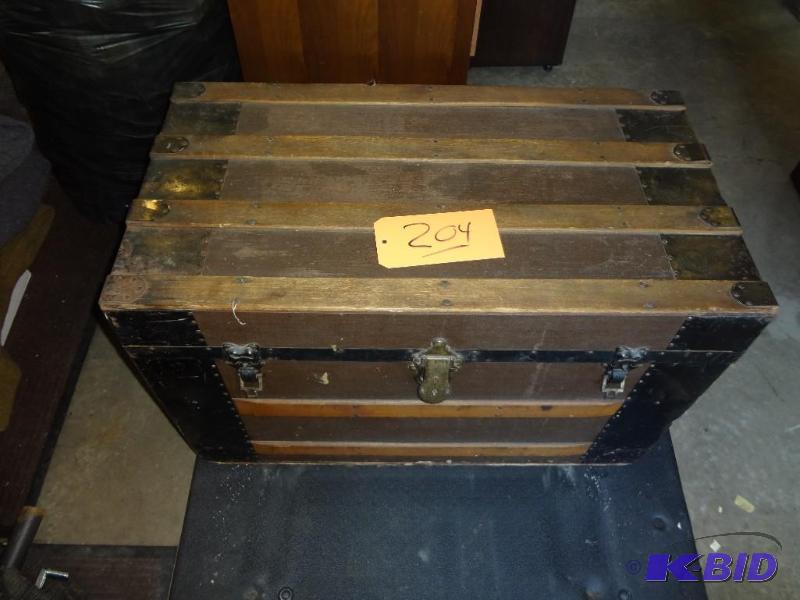 lot 204 image: Nice Old Steamer Trunk...