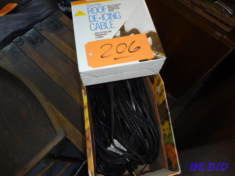 lot 206 image: Lot of Roof De-icer Cables, a lot of them...