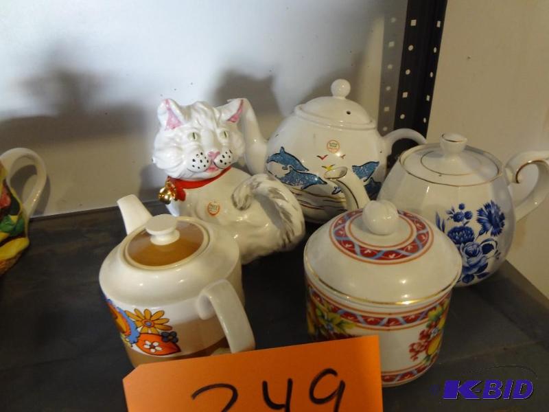 lot 249 image: (4) Tea Pots and dish...