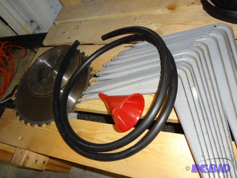 lot 284 image: Lot of Blades, Jumpers, Brackets, Detector...