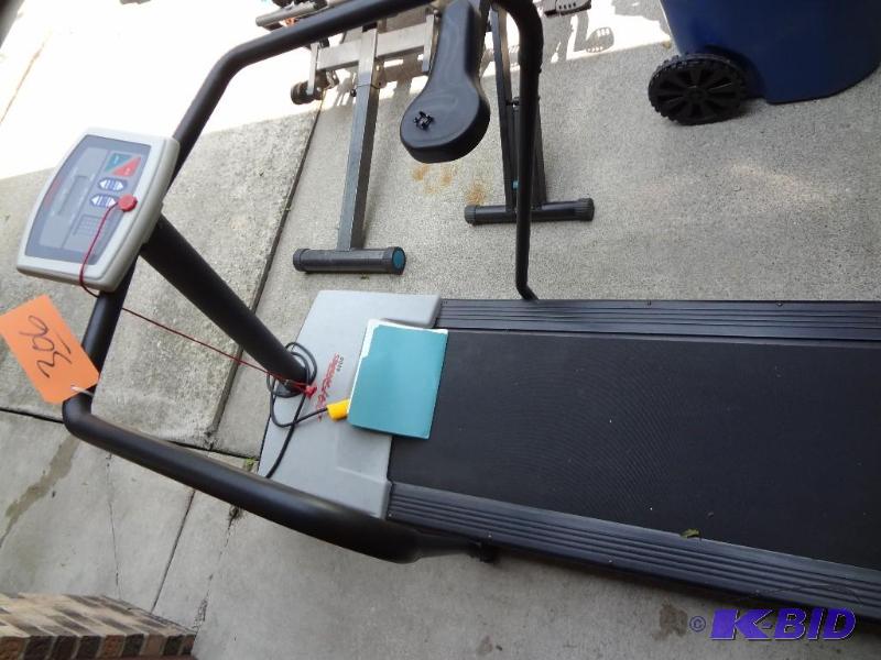 lot 306 image: Treadmill...