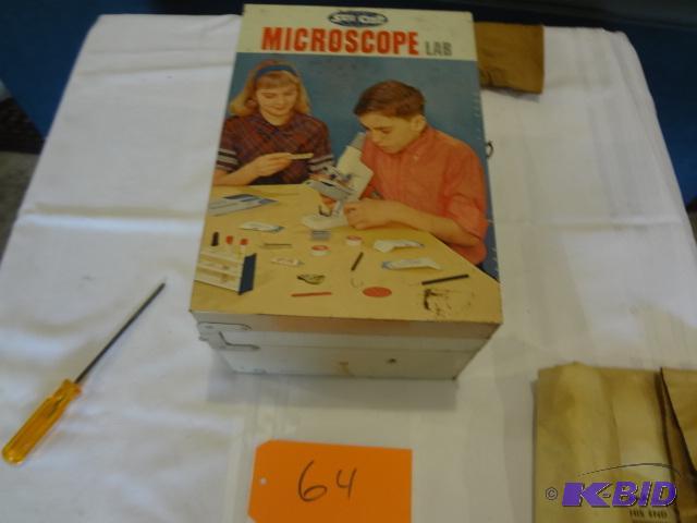 lot 64 image: Old Toy Microscope Lab, in Great Condition, 1...
