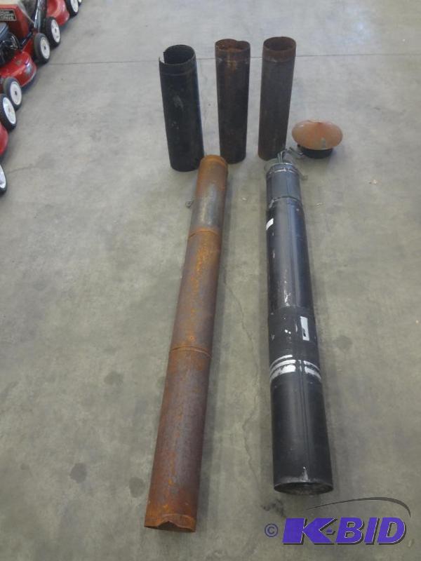 lot 107 image: Lot Of Misc Stove Piping & Brackets...