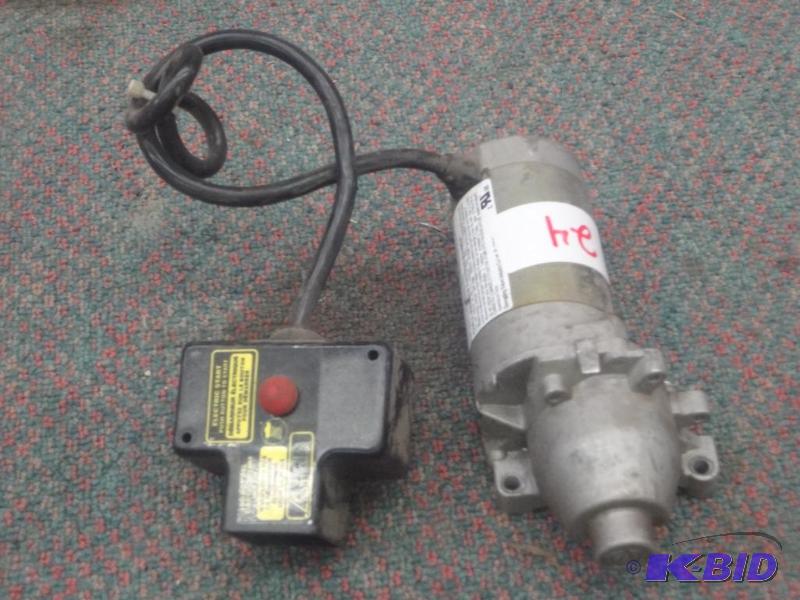 lot 24 image: 120Volt Engine Starter...