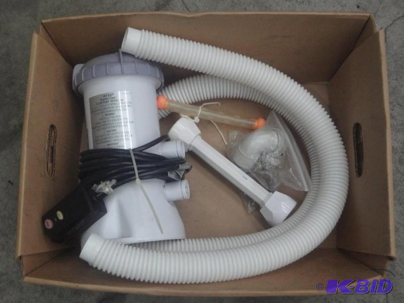 lot 28 image: 120Volt Intex Pool Pump Set...