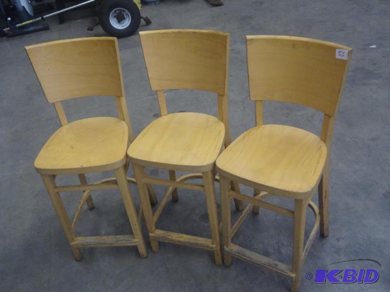 lot 53 image: (3) Maple Bar Stools...