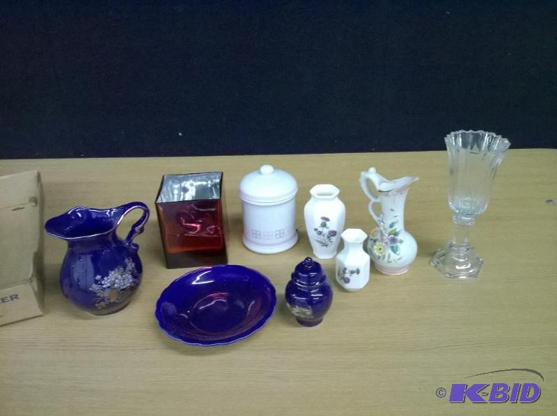Lot of Knick Knacks...