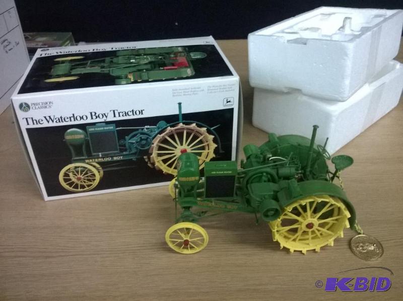 ERTL Precision Classics John Deere Waterloo B...