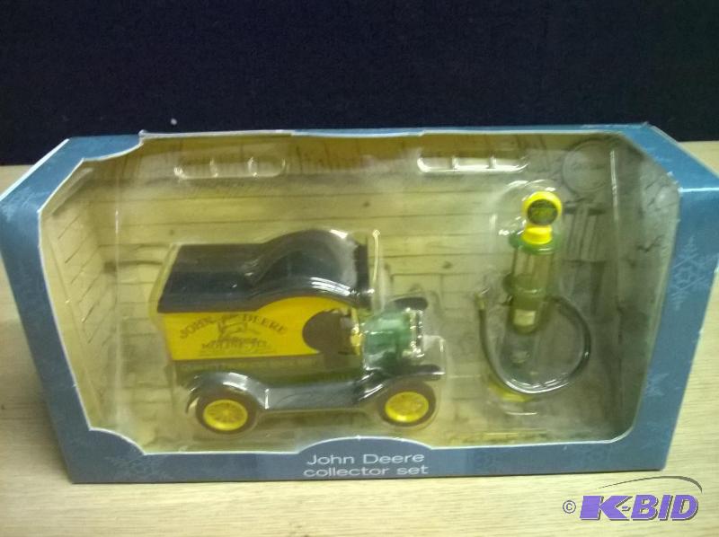 Gear Box John Deere Collector Set, 124th sca...