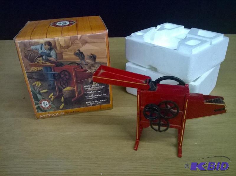 ERTL Power House Farm Series Antique Sheller ...