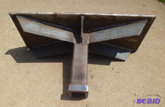 lot 15 image: Universal Mount Mini Bobcat Toro Dingo Ditch ...