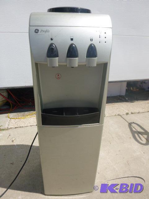 GE Profile Water Dispenser Cold, warm and hot...