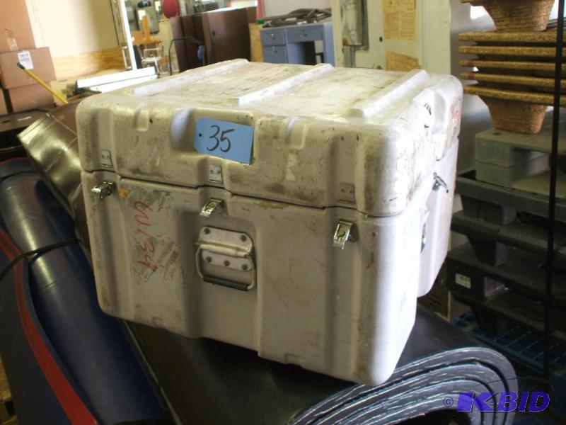 lot 35 image: Anvil Style Crate