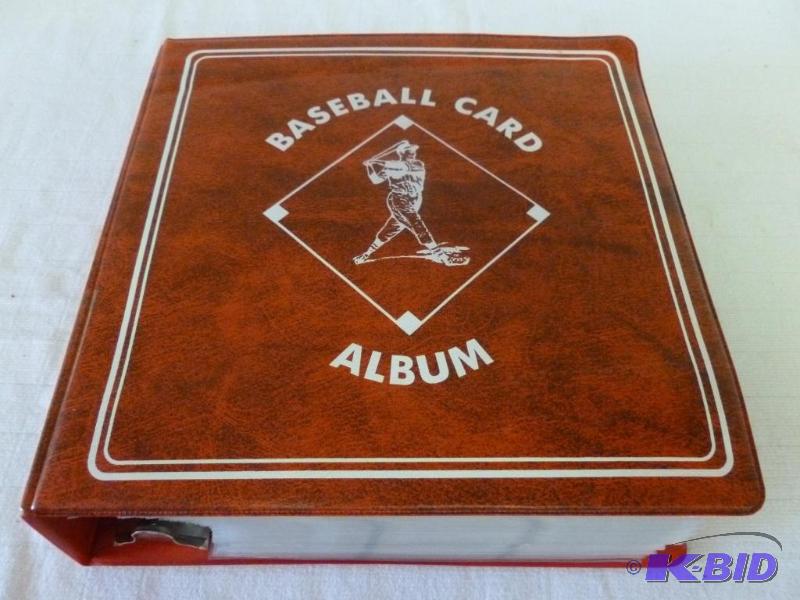 lot 112 image: Topps 1992 MLB baseball card album collection...